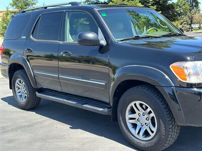 2005 Toyota Sequoia SR5 4X4 Leather Loaded   - Photo 8 - Sacramento, CA 95826