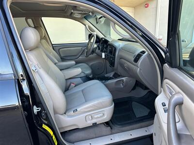 2005 Toyota Sequoia SR5 4X4 Leather Loaded   - Photo 24 - Sacramento, CA 95826