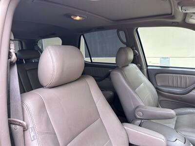 2005 Toyota Sequoia Limited 4x4 ONE OWNER   - Photo 31 - Sacramento, CA 95826