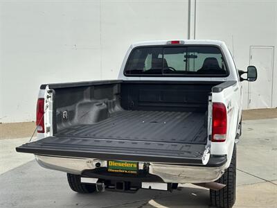 2002 Ford F-350 Super Duty 4X4 Crew Cab Long Bed 6.8L V10 GAS  ONE OWNER LOW MILES - Photo 8 - Sacramento, CA 95826