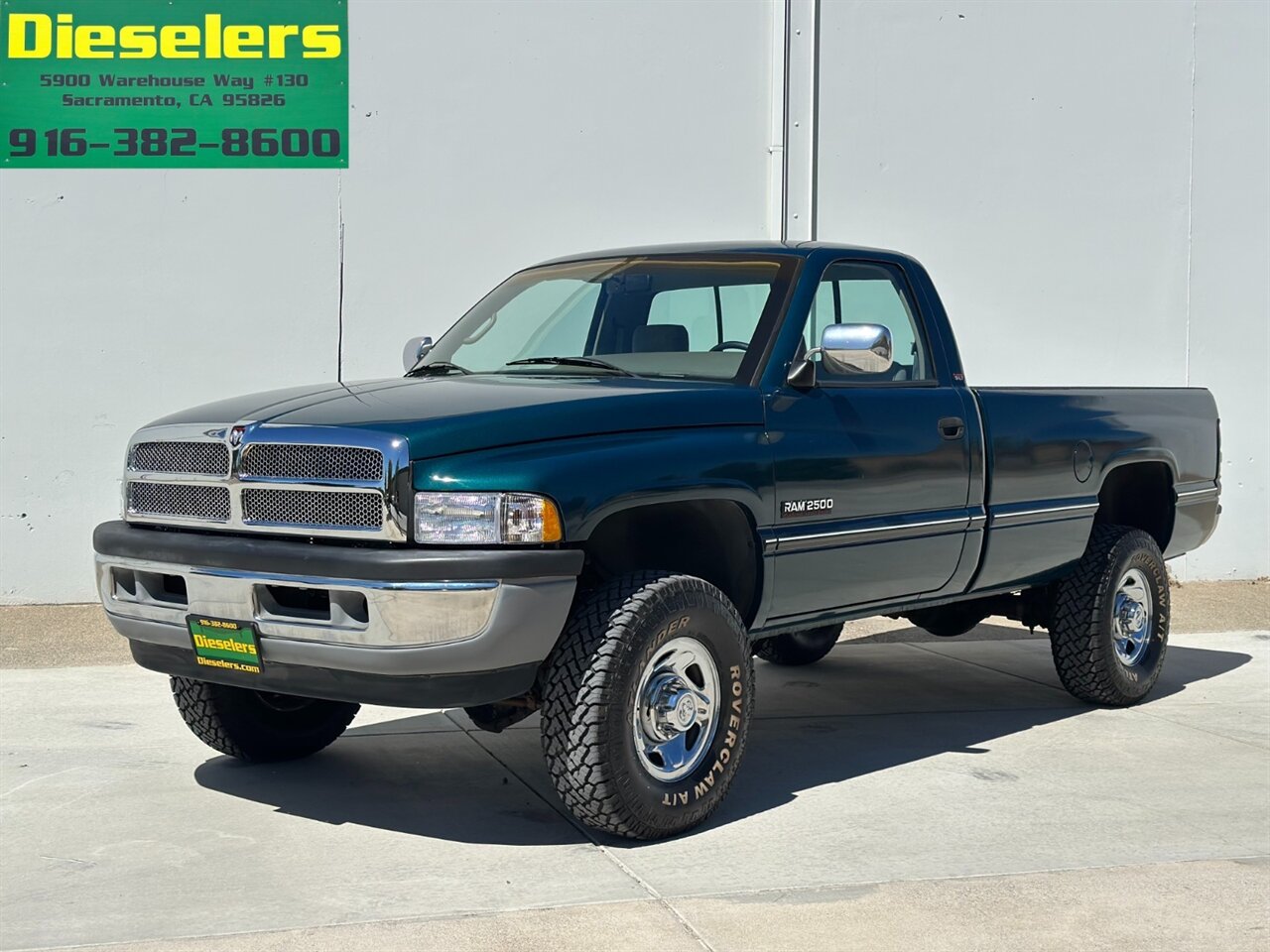 1994 Dodge Ram 2500 5.9L 12-Valve Turbo Diesel 4x4 5-speed Manual ONE OWNER - Photo 1 - Sacramento, CA 95826