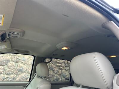 2002 GMC Yukon XL 2500 SLT 8.1L Vortec LIFTED LOW MILES   - Photo 16 - Sacramento, CA 95826