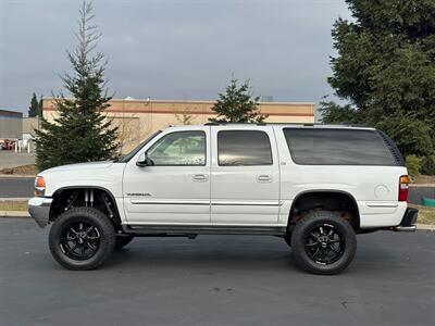 2002 GMC Yukon XL 2500 SLT 8.1L Vortec LIFTED LOW MILES   - Photo 2 - Sacramento, CA 95826