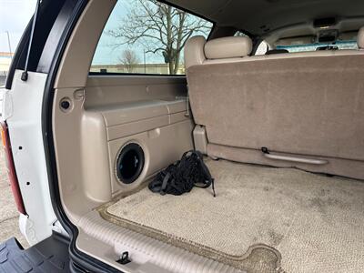 2002 GMC Yukon XL 2500 SLT 8.1L Vortec LIFTED LOW MILES   - Photo 40 - Sacramento, CA 95826