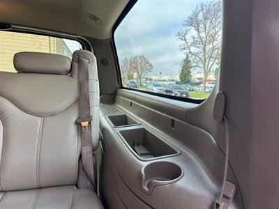 2002 GMC Yukon XL 2500 SLT 8.1L Vortec LIFTED LOW MILES   - Photo 37 - Sacramento, CA 95826