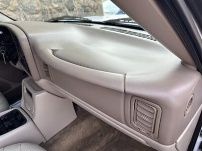 2002 GMC Yukon XL 2500 SLT 8.1L Vortec LIFTED LOW MILES   - Photo 45 - Sacramento, CA 95826