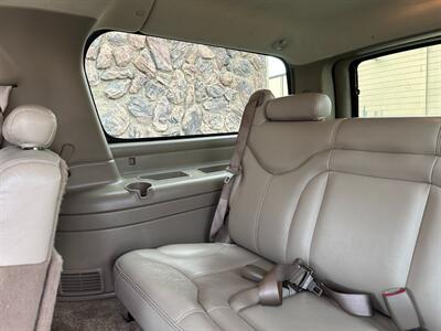 2002 GMC Yukon XL 2500 SLT 8.1L Vortec LIFTED LOW MILES   - Photo 36 - Sacramento, CA 95826