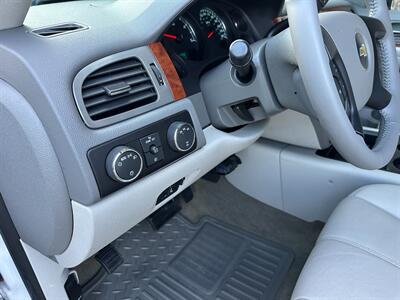 2008 Chevrolet Silverado 2500 Diesel 4x4 6.6L Duramax Turbo Diesel LTZ Allison  1000 Automatic Crew Cab Short Bed - Photo 17 - Sacramento, CA 95826