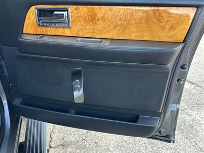2013 Lincoln Navigator Limited 4X4 Low Miles EXTRA CLEAN   - Photo 55 - Sacramento, CA 95826