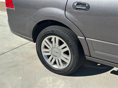 2013 Lincoln Navigator Limited 4X4 Low Miles EXTRA CLEAN   - Photo 17 - Sacramento, CA 95826