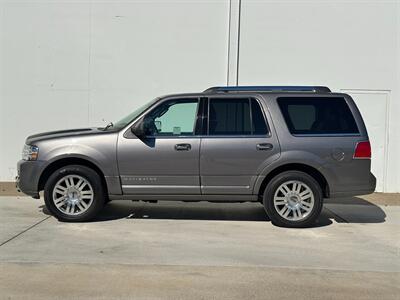 2013 Lincoln Navigator Limited 4X4 Low Miles EXTRA CLEAN   - Photo 2 - Sacramento, CA 95826