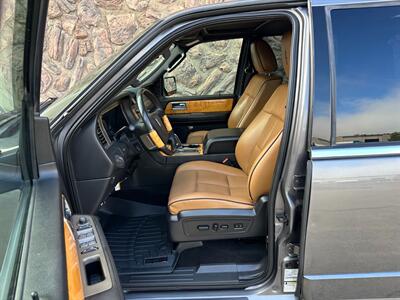 2013 Lincoln Navigator Limited 4X4 Low Miles EXTRA CLEAN   - Photo 28 - Sacramento, CA 95826