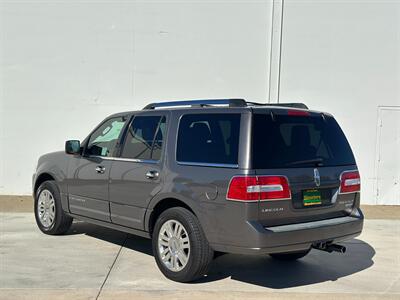 2013 Lincoln Navigator Limited 4X4 Low Miles EXTRA CLEAN   - Photo 3 - Sacramento, CA 95826