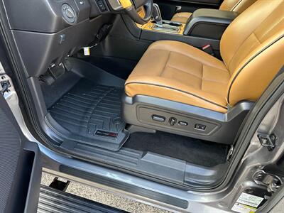 2013 Lincoln Navigator Limited 4X4 Low Miles EXTRA CLEAN   - Photo 31 - Sacramento, CA 95826