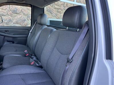 2004 Chevrolet Silverado 2500 HD V8 6.0L UTILITY BODY 2WD Regular Cab   - Photo 12 - Sacramento, CA 95826