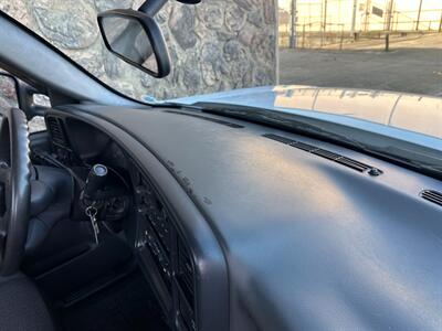 2004 Chevrolet Silverado 2500 HD V8 6.0L UTILITY BODY 2WD Regular Cab   - Photo 24 - Sacramento, CA 95826