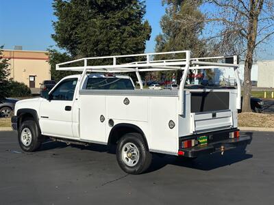 2004 Chevrolet Silverado 2500 HD V8 6.0L UTILITY BODY 2WD Regular Cab   - Photo 3 - Sacramento, CA 95826