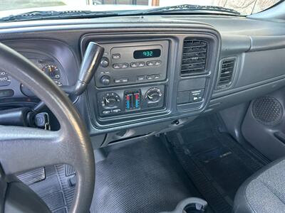 2004 Chevrolet Silverado 2500 HD V8 6.0L UTILITY BODY 2WD Regular Cab   - Photo 16 - Sacramento, CA 95826