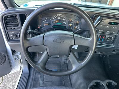 2004 Chevrolet Silverado 2500 HD V8 6.0L UTILITY BODY 2WD Regular Cab   - Photo 14 - Sacramento, CA 95826