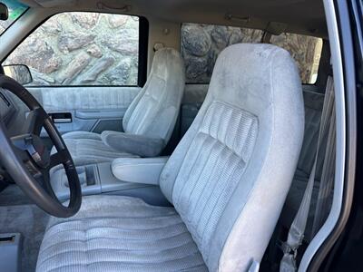 1994 Chevrolet Blazer 4x4 2-Door 5.7L V8 LOW MILES   - Photo 32 - Sacramento, CA 95826