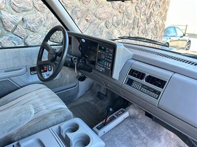 1994 Chevrolet Blazer 4x4 2-Door 5.7L V8 LOW MILES   - Photo 39 - Sacramento, CA 95826