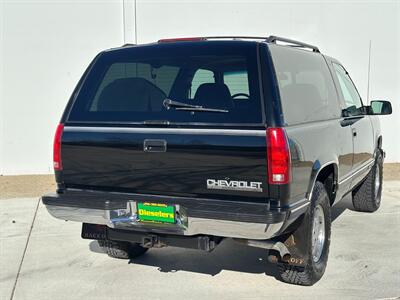 1994 Chevrolet Blazer 4x4 2-Door 5.7L V8 LOW MILES   - Photo 12 - Sacramento, CA 95826