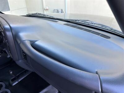 2002 Chevrolet Silverado 2500 HD 4X4 6.0L V8 Vortec LOW MILES  ONE OWNER   - Photo 28 - Sacramento, CA 95826