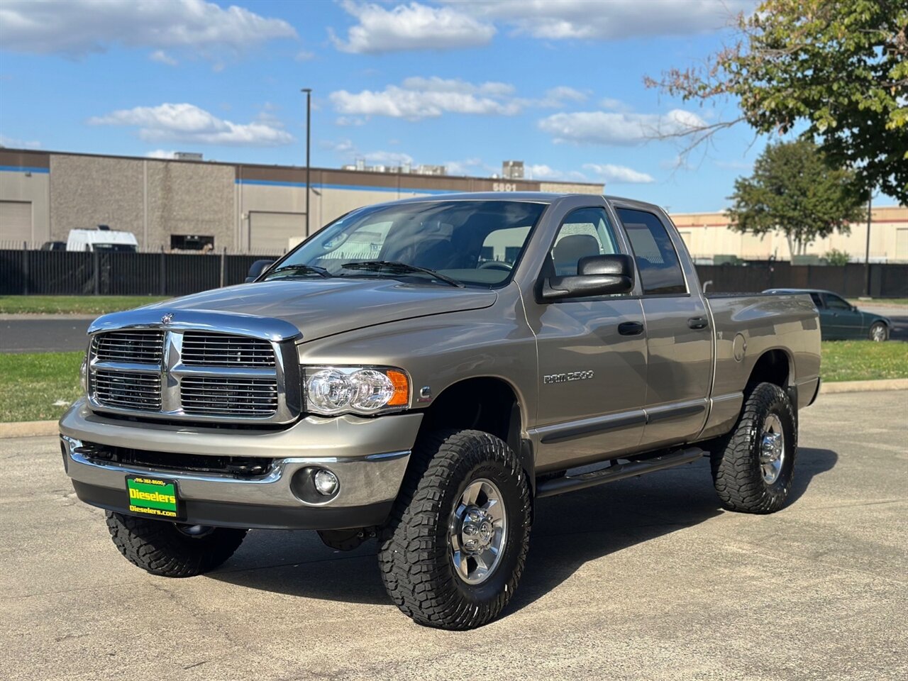 2005 Dodge Ram 2500 Diesel 4x4 5.9L High Output Cummins Turbo Diesel Crew Cab Short Bed LOW MILES - Photo 1 - Sacramento, CA 95826