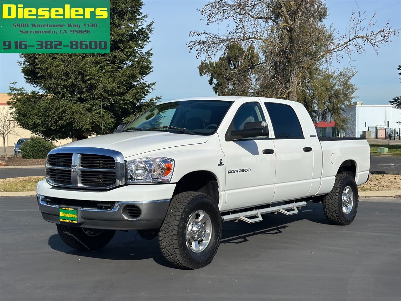 2006 Dodge Ram 2500 MEGA CAB 4x4 5.9L Cummins Turbo Diesel  Low Miles ONE OWNER - Photo 1 - Sacramento, CA 95826