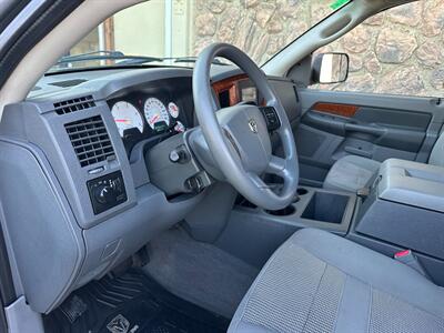 2006 Dodge Ram 2500 MEGA CAB 4x4 5.9L Cummins Turbo Diesel  Low Miles ONE OWNER - Photo 18 - Sacramento, CA 95826