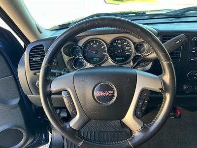 2007 GMC Sierra 3500 Diesel 4x4 6.6L Duramax Turbo Diesel Allison 1000  Crew Cab Long Bed LOW MILES - Photo 13 - Sacramento, CA 95826