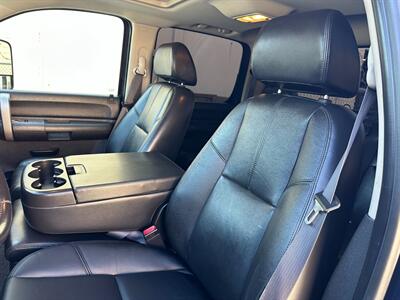 2007 GMC Sierra 3500 Diesel 4x4 6.6L Duramax Turbo Diesel Allison 1000  Crew Cab Long Bed LOW MILES - Photo 51 - Sacramento, CA 95826