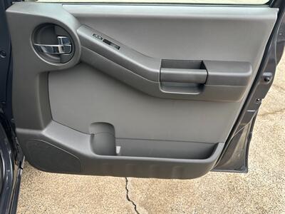 2012 Nissan Xterra 4x4 V6 4.0L   - Photo 24 - Sacramento, CA 95826