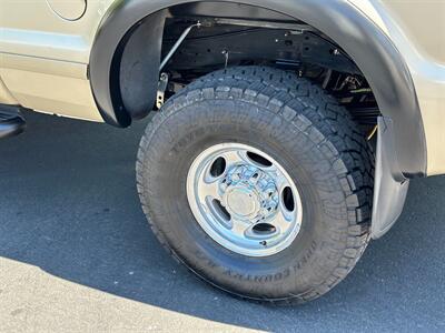 2001 Ford F-350 Super Duty 4X4 6.8L V10 Triton Crew Cab Short Bed   - Photo 30 - Sacramento, CA 95826