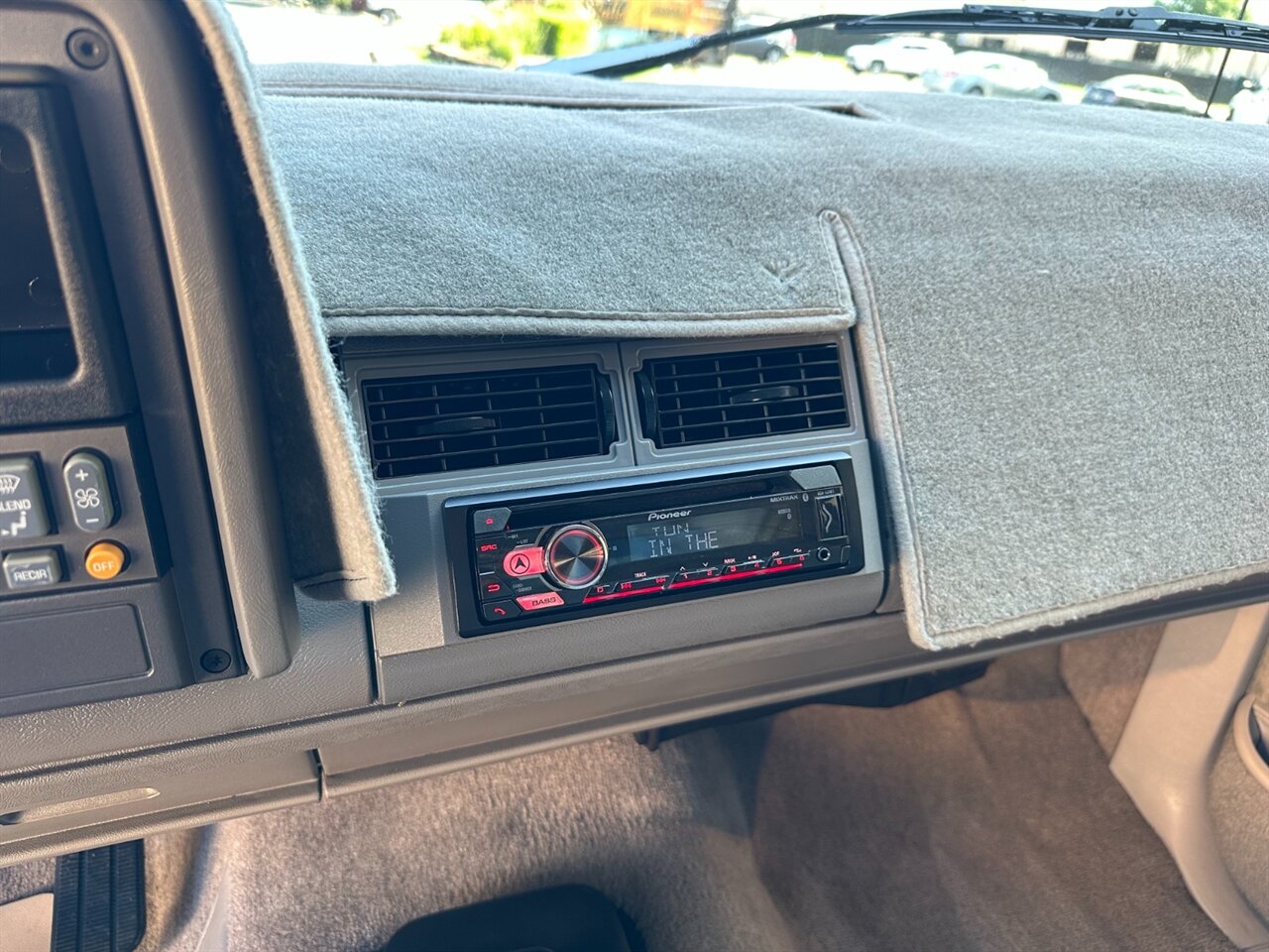 1992 Gmc Sierra 1500 photo 24