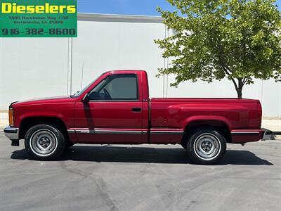1992 GMC Sierra 1500 2WD Single Cab Short Bed  5.7L V8 5-Spd  LIVE ON BRINGATRAILER.COM - Photo 2 - Sacramento, CA 95826