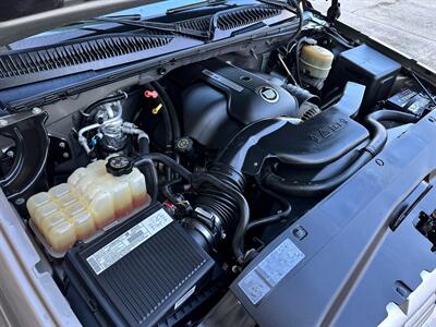 2002 Cadillac Escalade EXT V8 6.0L Vortec AWD Low Miles ONE OWNER   - Photo 55 - Sacramento, CA 95826