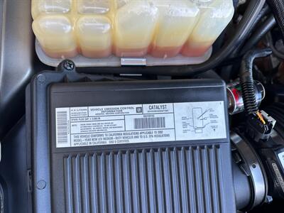 2002 Cadillac Escalade EXT V8 6.0L Vortec AWD Low Miles ONE OWNER   - Photo 56 - Sacramento, CA 95826