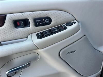 2002 Cadillac Escalade EXT V8 6.0L Vortec AWD Low Miles ONE OWNER   - Photo 23 - Sacramento, CA 95826