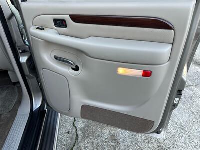 2002 Cadillac Escalade EXT V8 6.0L Vortec AWD Low Miles ONE OWNER   - Photo 51 - Sacramento, CA 95826