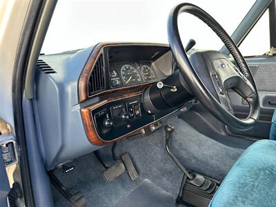 1990 Ford C350 Centurion 4x4 4-Door SUV 7.5L V8 GAS 59K Original Miles   - Photo 37 - Sacramento, CA 95826