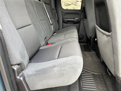 2007 Chevrolet Silverado 2500 Diesel 4x4 6.6L Duramax Turbo Diesel Ext Cab Long  Bed Allison 1000 LOW MILES - Photo 34 - Sacramento, CA 95826