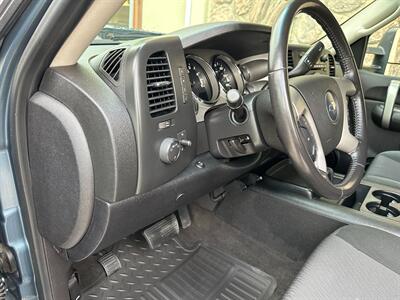 2007 Chevrolet Silverado 2500 Diesel 4x4 6.6L Duramax Turbo Diesel Ext Cab Long  Bed Allison 1000 LOW MILES - Photo 13 - Sacramento, CA 95826