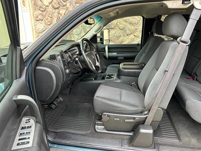 2007 Chevrolet Silverado 2500 Diesel 4x4 6.6L Duramax Turbo Diesel Ext Cab Long  Bed Allison 1000 LOW MILES - Photo 9 - Sacramento, CA 95826