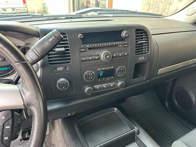 2007 Chevrolet Silverado 2500 Diesel 4x4 6.6L Duramax Turbo Diesel Ext Cab Long  Bed Allison 1000 LOW MILES - Photo 16 - Sacramento, CA 95826