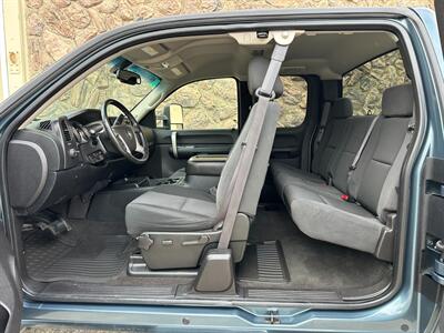 2007 Chevrolet Silverado 2500 Diesel 4x4 6.6L Duramax Turbo Diesel Ext Cab Long  Bed Allison 1000 LOW MILES - Photo 18 - Sacramento, CA 95826