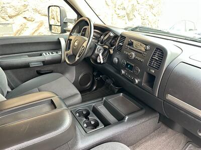 2007 Chevrolet Silverado 2500 Diesel 4x4 6.6L Duramax Turbo Diesel Ext Cab Long  Bed Allison 1000 LOW MILES - Photo 27 - Sacramento, CA 95826