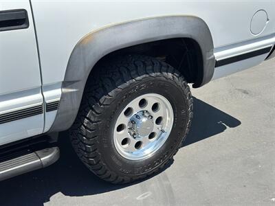 1996 GMC Suburban K2500 4X4 7.4L 454 VORTEC SLT Low Miles   - Photo 48 - Sacramento, CA 95826