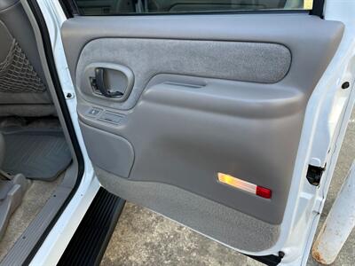 1996 GMC Suburban K2500 4X4 7.4L 454 VORTEC SLT Low Miles   - Photo 42 - Sacramento, CA 95826