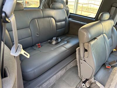 1996 GMC Suburban K2500 4X4 7.4L 454 VORTEC SLT Low Miles   - Photo 43 - Sacramento, CA 95826